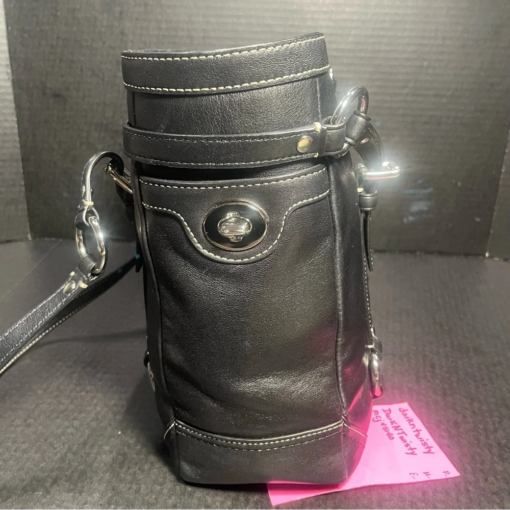 Vintage Coach Black Leather Tote Excellent, classy, LIKE NEW VERY WELL CARED FOR - Picture 3 of 17
